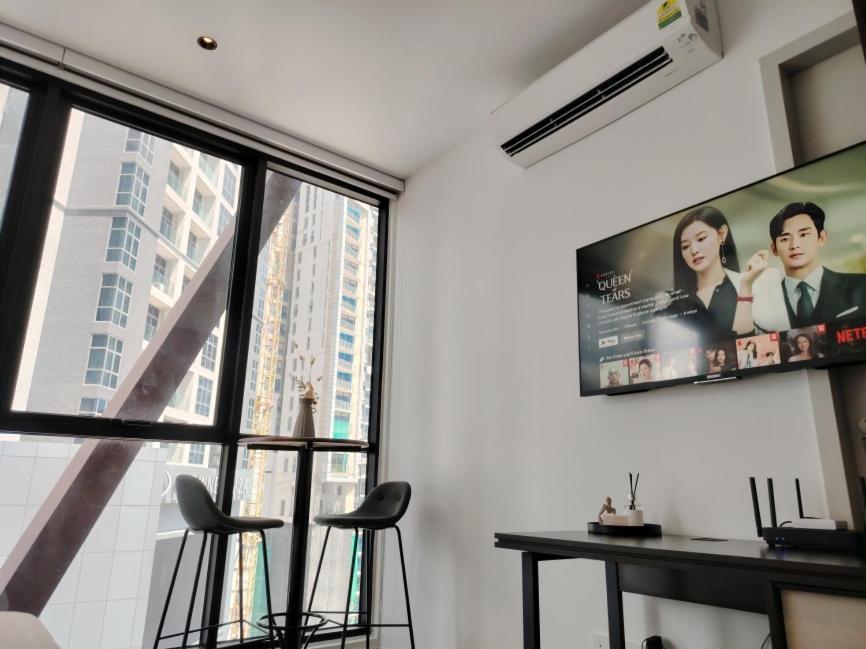 Scarletz Suites Klcc By Deko Kuala Lumpur Pokoj fotografie
